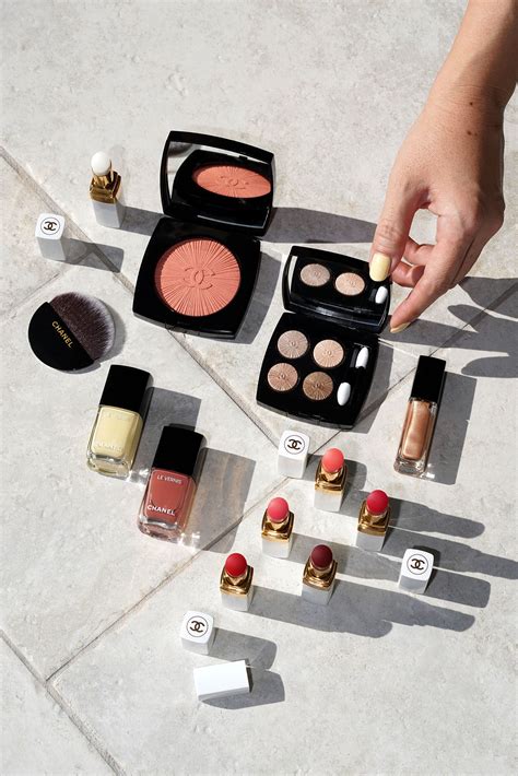 chanel holiday 2020 makeup set|chanel fall 2024 makeup collection.